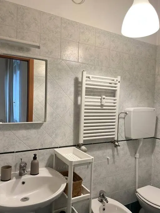 Monolocale Farini Petit Apartamento Parma